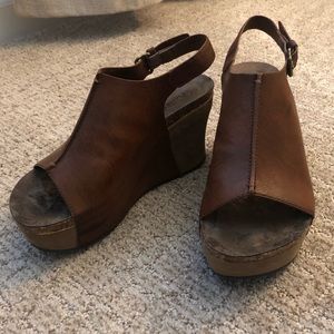 Pierre Dumas Wedge Slingback Sandals